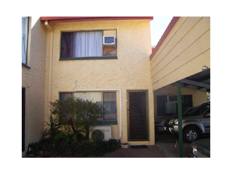 7/2a Powell Street, Bowen QLD 4805