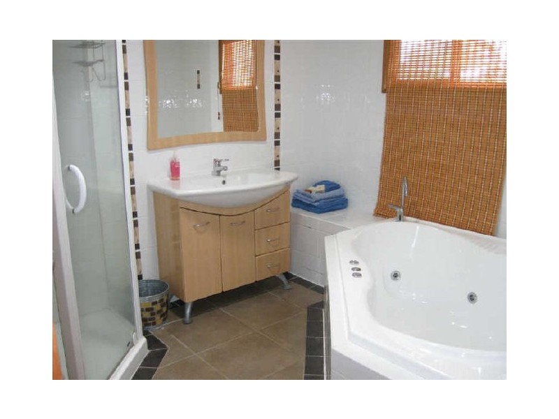 5 Sproule Street, Bowen QLD 4805