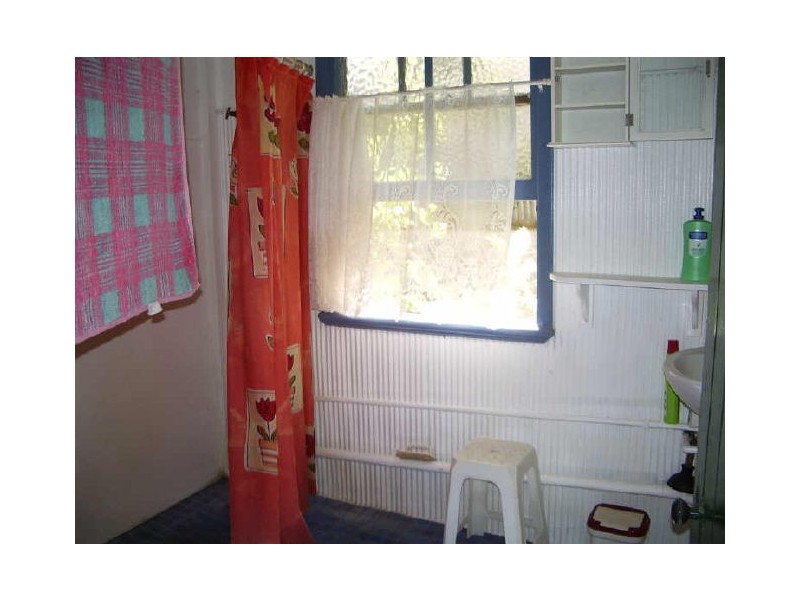 46 Poole Street, Bowen QLD 4805