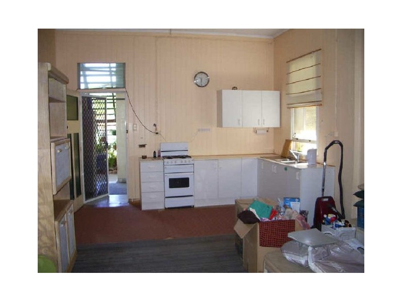 46 Poole Street, Bowen QLD 4805