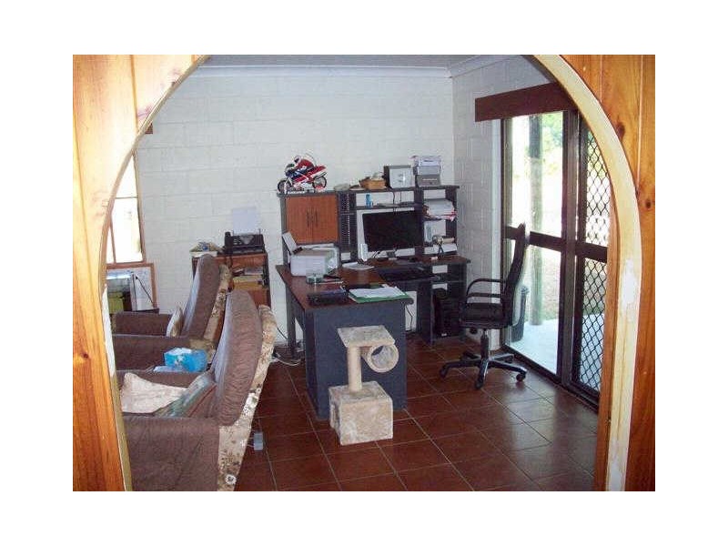 1991 Collinsville Road, Bowen QLD 4805