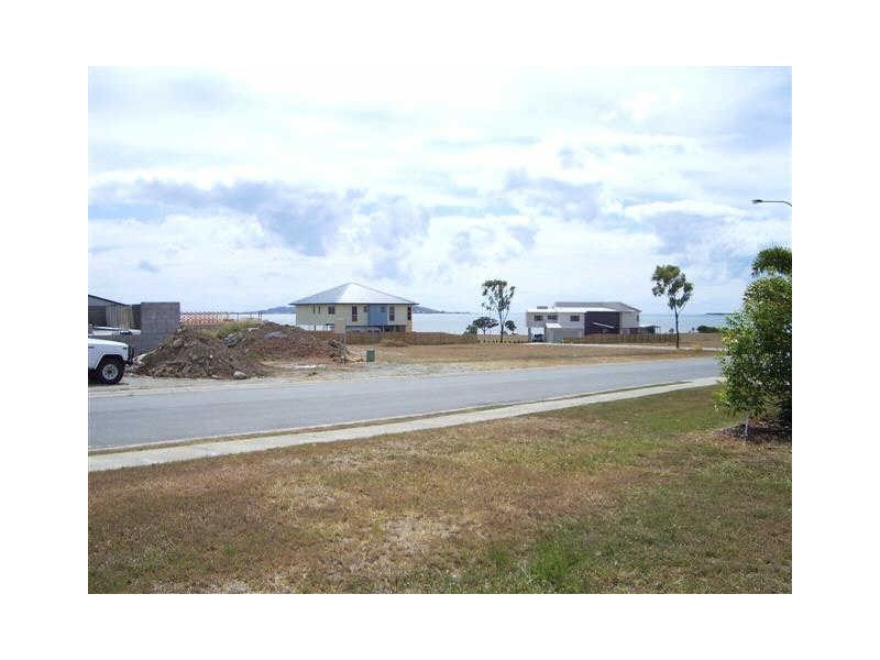 132 Ocean View Drive, Bowen QLD 4805