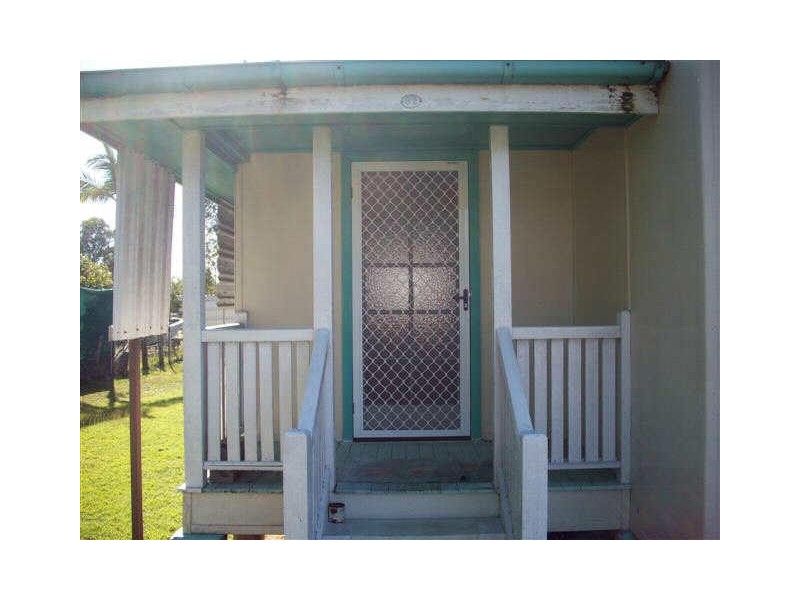 62 Livingstone Street, Bowen QLD 4805