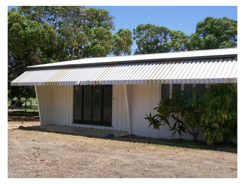 12 Tollington Road, Bowen QLD 4805