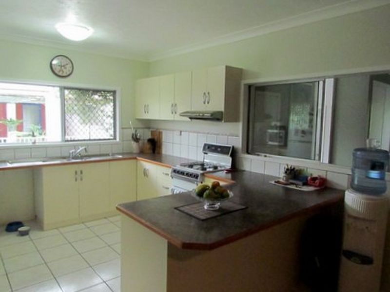 44 Avoca Road, Bowen QLD 4805