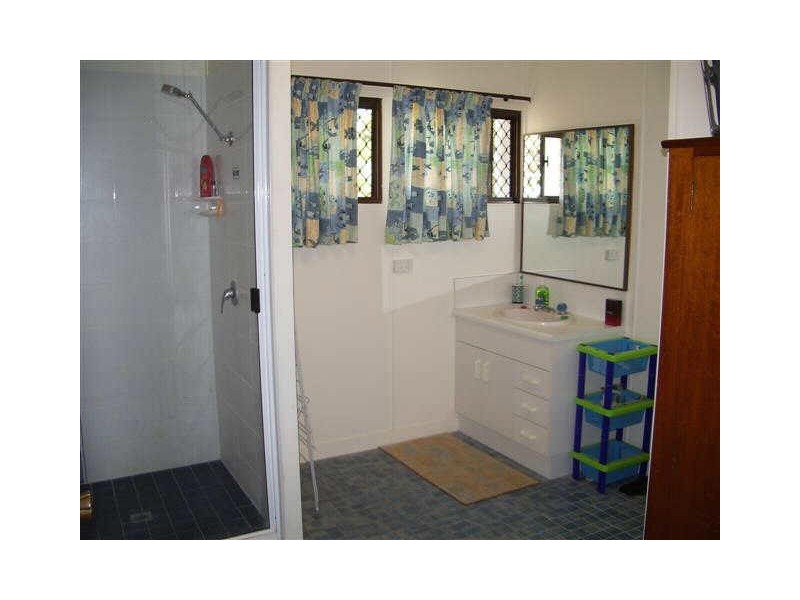 119 Gregory Street, Bowen QLD 4805