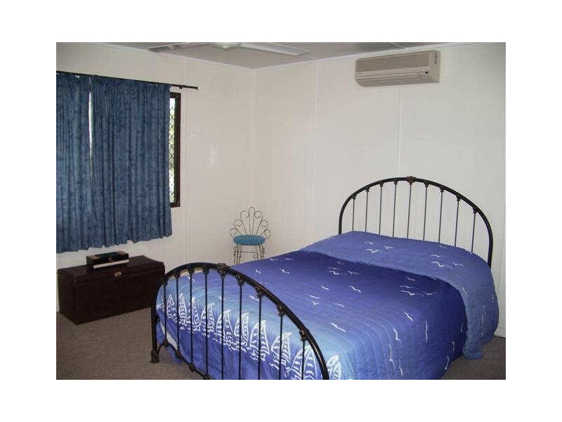 119 Gregory Street, Bowen QLD 4805