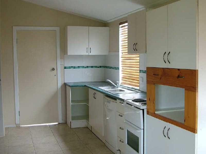 53 Whyte Avenue, Brisk Bay QLD 4805