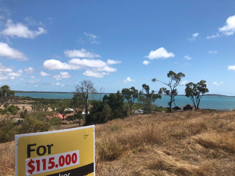 23 Seacove Crescent, Bowen QLD 4805