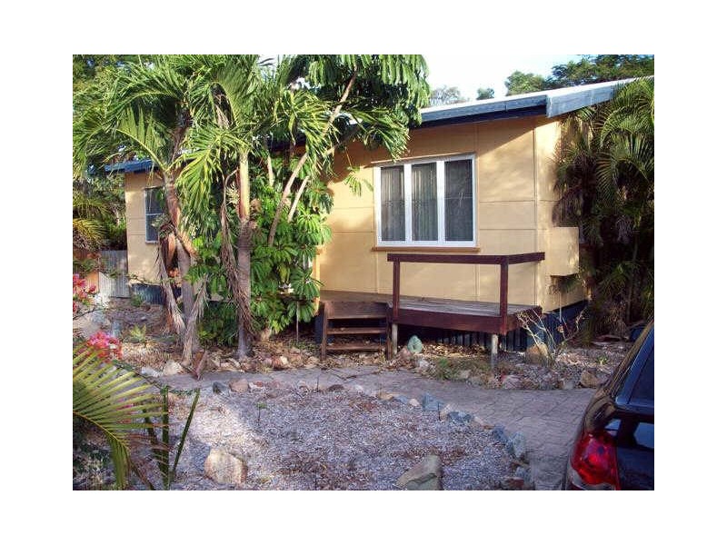 81 Horseshoe Bay Road, Bowen QLD 4805