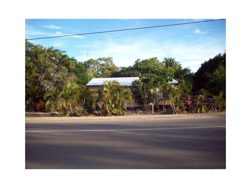 81 Horseshoe Bay Road, Bowen QLD 4805
