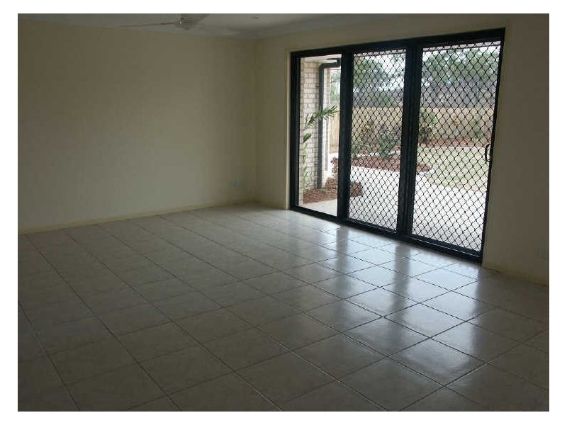 142 Ocean View Drive, Bowen QLD 4805
