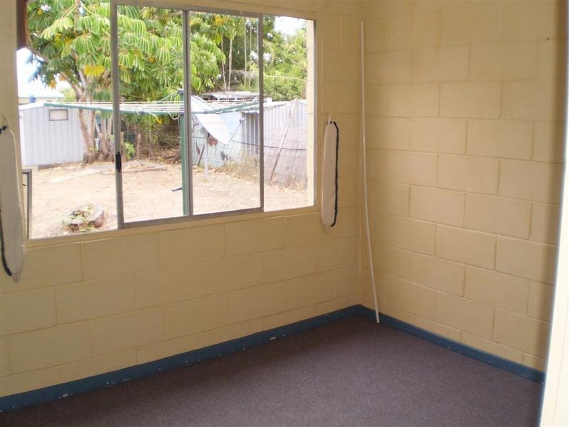 63 Whitsunday Street, Bowen QLD 4805