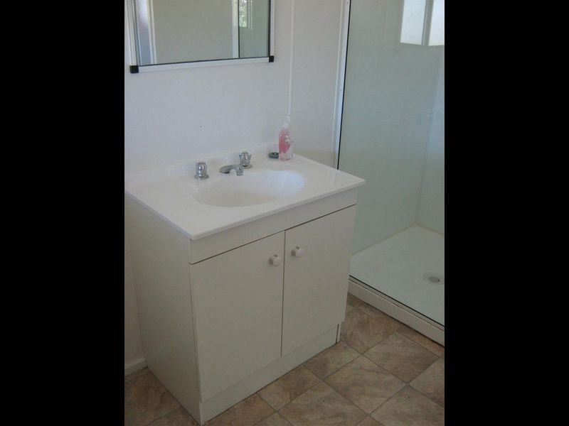 35 Railway Road, Collinsville QLD 4804