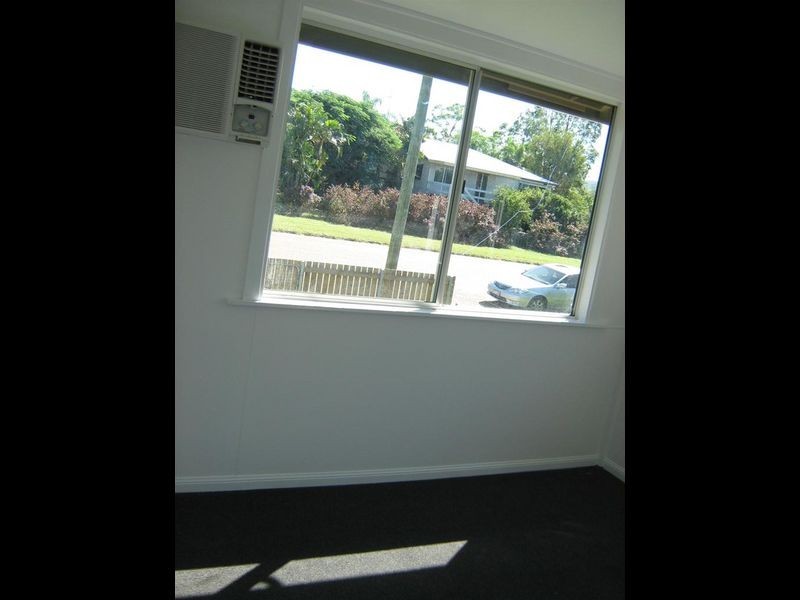 35 Railway Road, Collinsville QLD 4804