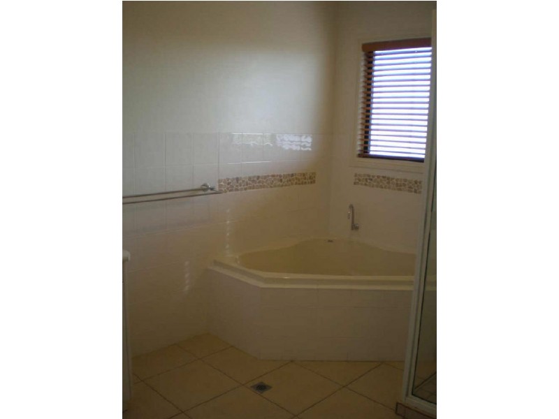 1 McDonnell Place, Bowen QLD 4805