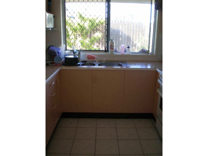 2/30 Sinclair Street, Bowen QLD 4805