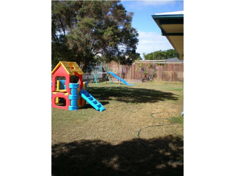 2/30 Sinclair Street, Bowen QLD 4805