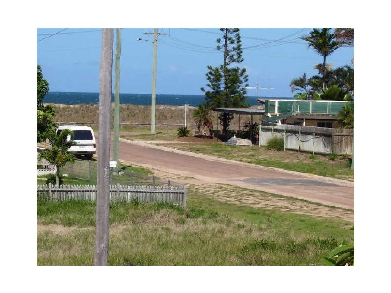 59 Whitsunday Street, Bowen QLD 4805