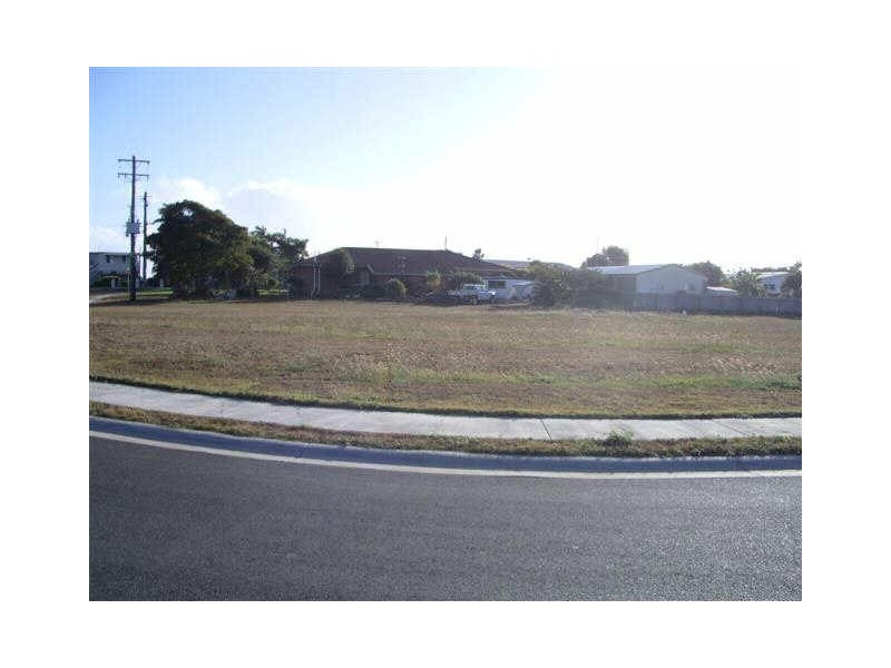 5 Hillview Place (Lot 2), Bowen QLD 4805