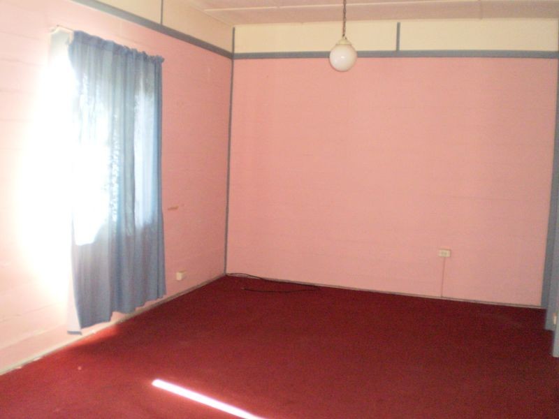 6 Gordon Street, Bowen QLD 4805