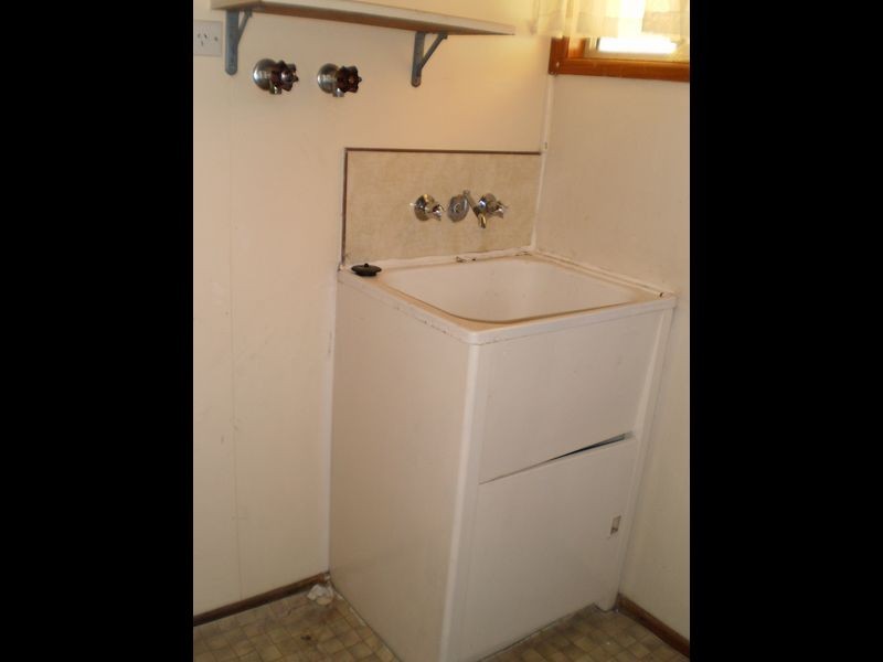 6 Gordon Street, Bowen QLD 4805