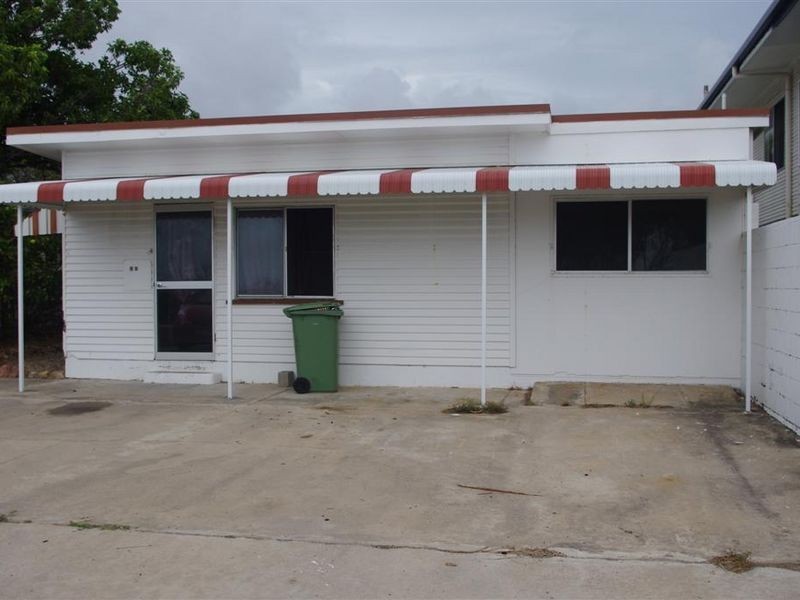 89 The Esplanade, Bowen QLD 4805