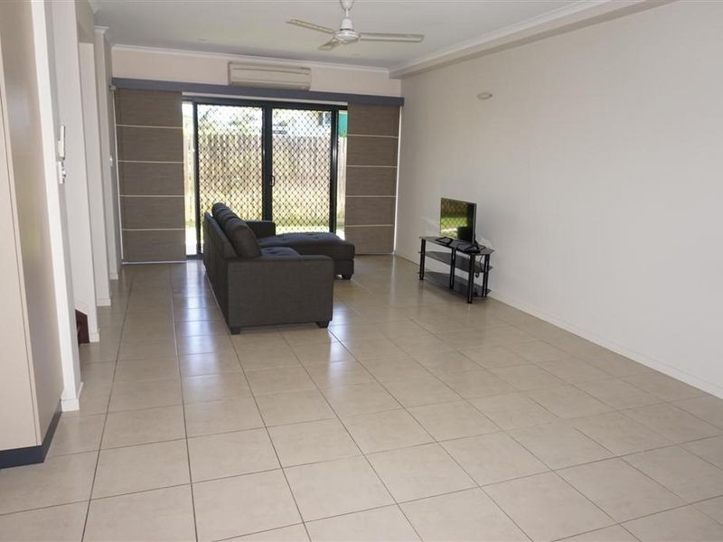 Unit 3/52 Poole Street, Bowen QLD 4805