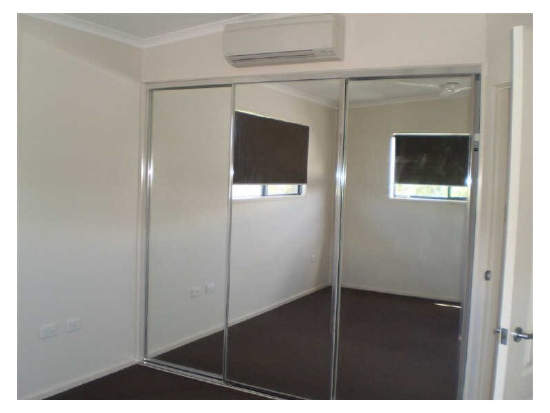 Unit 3/52 Poole Street, Bowen QLD 4805