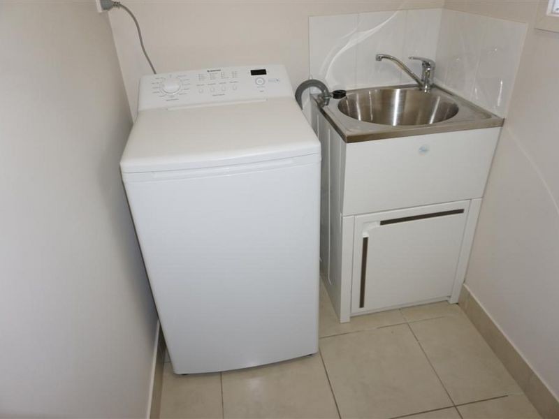 Unit 3/52 Poole Street, Bowen QLD 4805