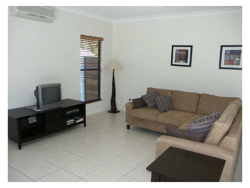1/87A Horseshoe Bay Road, Bowen QLD 4805