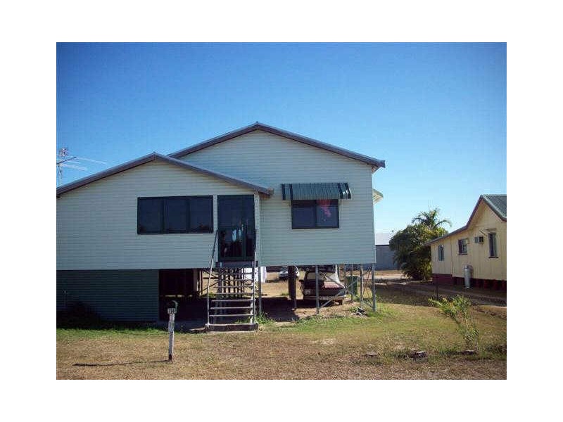 74 Williams Street, Bowen QLD 4805