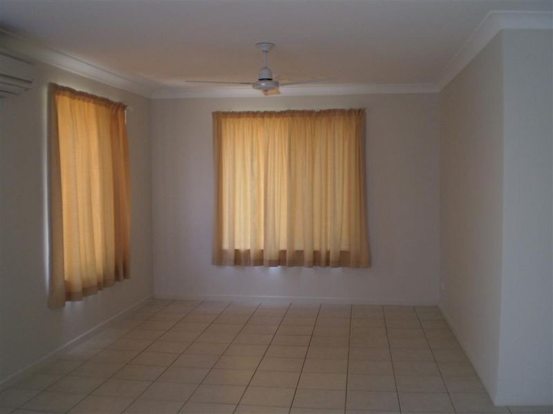 8 Lexington Court, Bowen QLD 4805