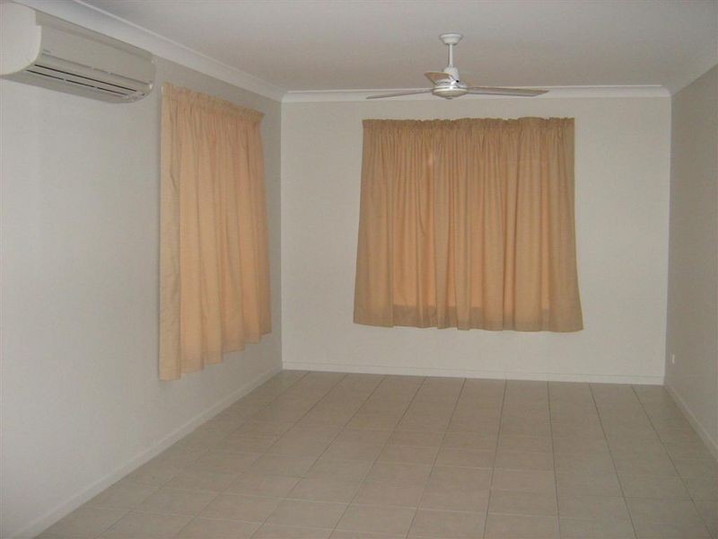 8 Lexington Court, Bowen QLD 4805