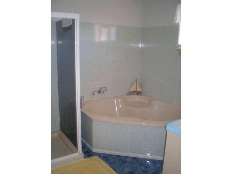 24 Banksia Street, Bowen QLD 4805