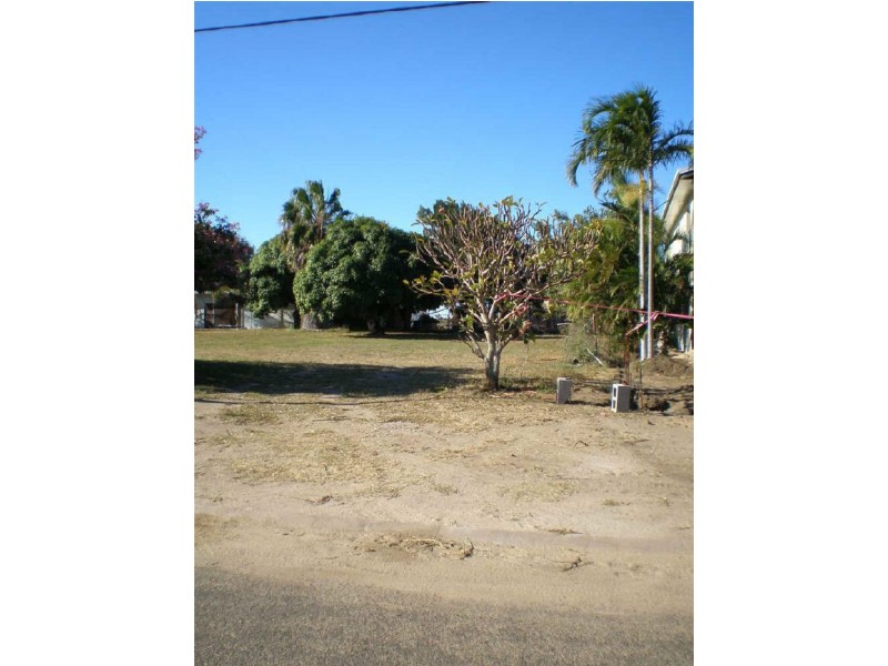 74 Whitsunday Street, Bowen QLD 4805