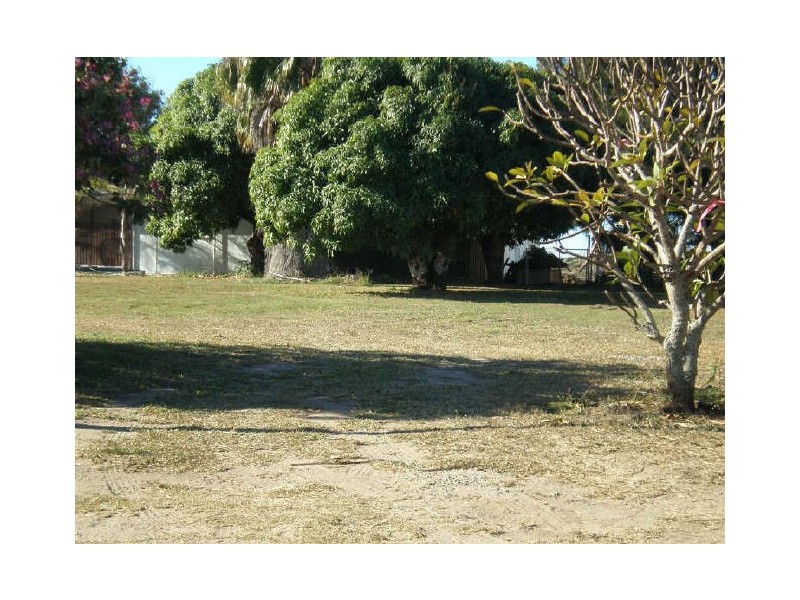 74 Whitsunday Street, Bowen QLD 4805