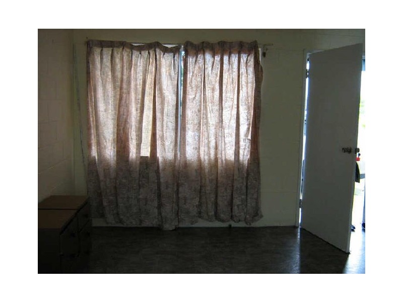 1/121 Herbert Street, Bowen QLD 4805