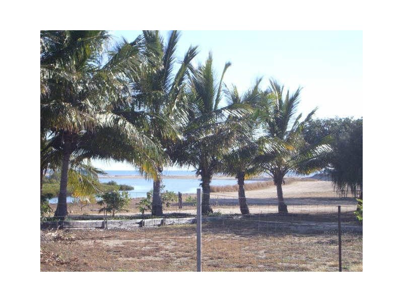 86 Whitsunday Street, Bowen QLD 4805