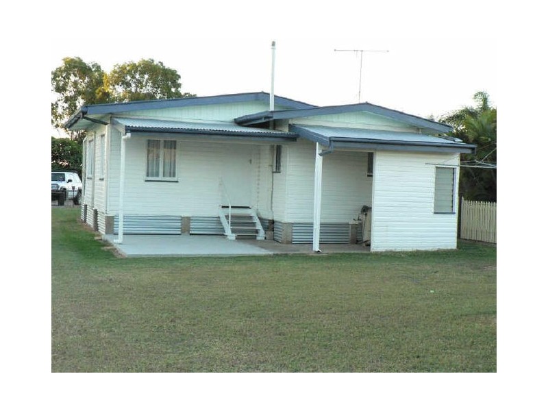 3 Reynolds Street, Bowen QLD 4805