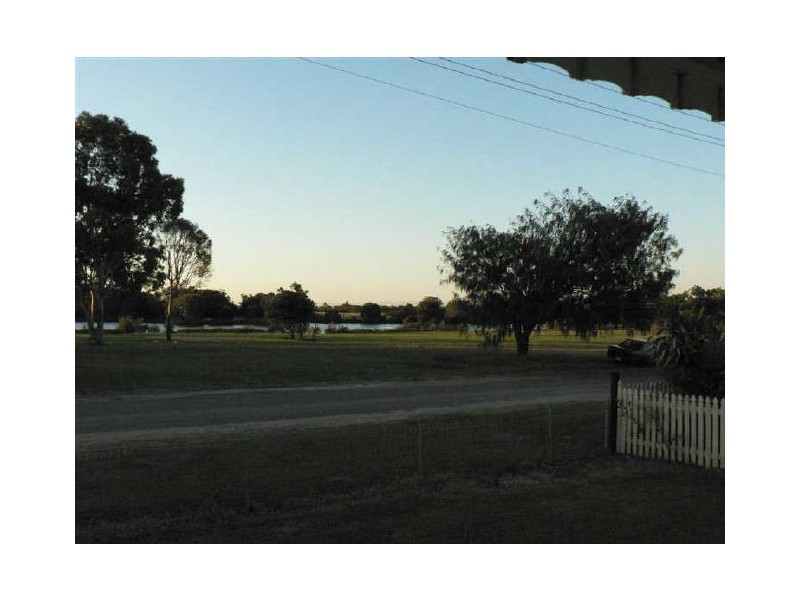 3 Reynolds Street, Bowen QLD 4805