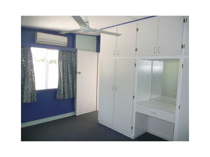 10 Marshall Street, Bowen QLD 4805