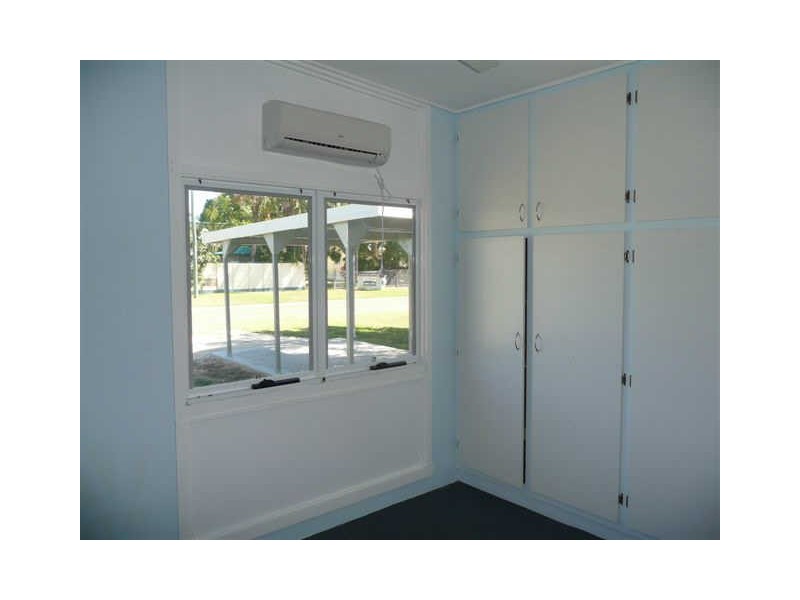 10 Marshall Street, Bowen QLD 4805