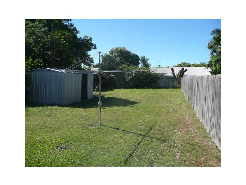 10 Marshall Street, Bowen QLD 4805
