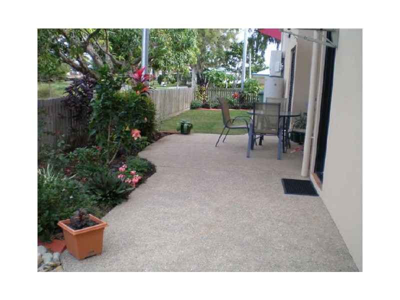 4/81 Tollington Road, Bowen QLD 4805
