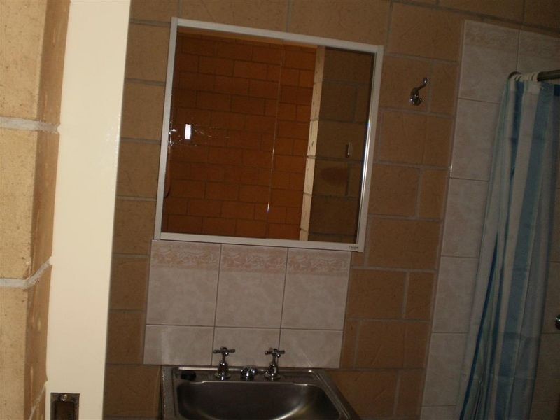 Room 4/23 George Street, Bowen QLD 4805