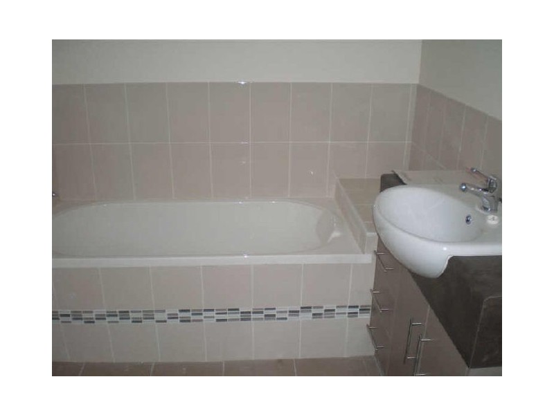 2/46 Gregory Street,  Cocos Palms Apartments, Bowen QLD 4805