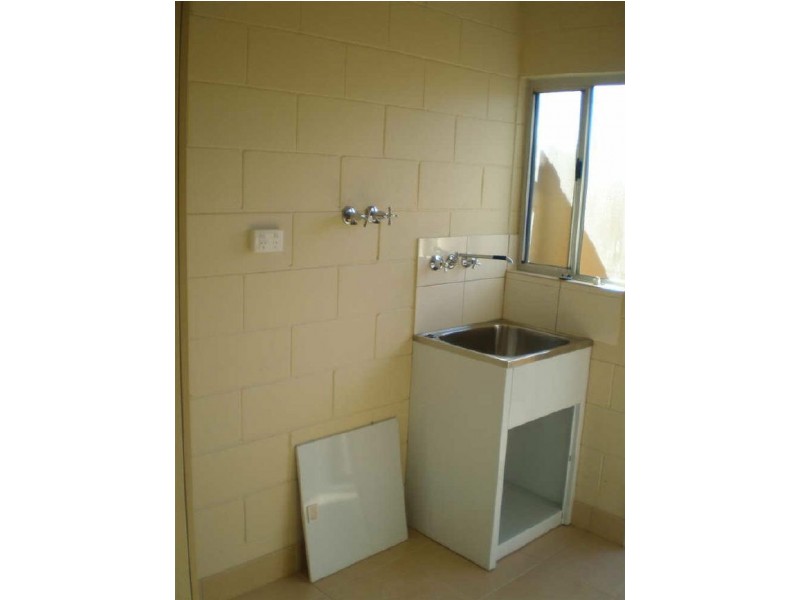 Unit 2-51 Leichhardt Street, Bowen QLD 4805