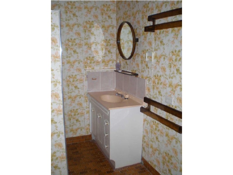 7 Darwen Street, Bowen QLD 4805