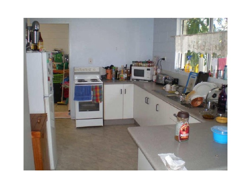 37 Coral Street, Bowen QLD 4805